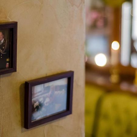 Pid Templem Hotel Ivano-Frankivs'k Ngoại thất bức ảnh